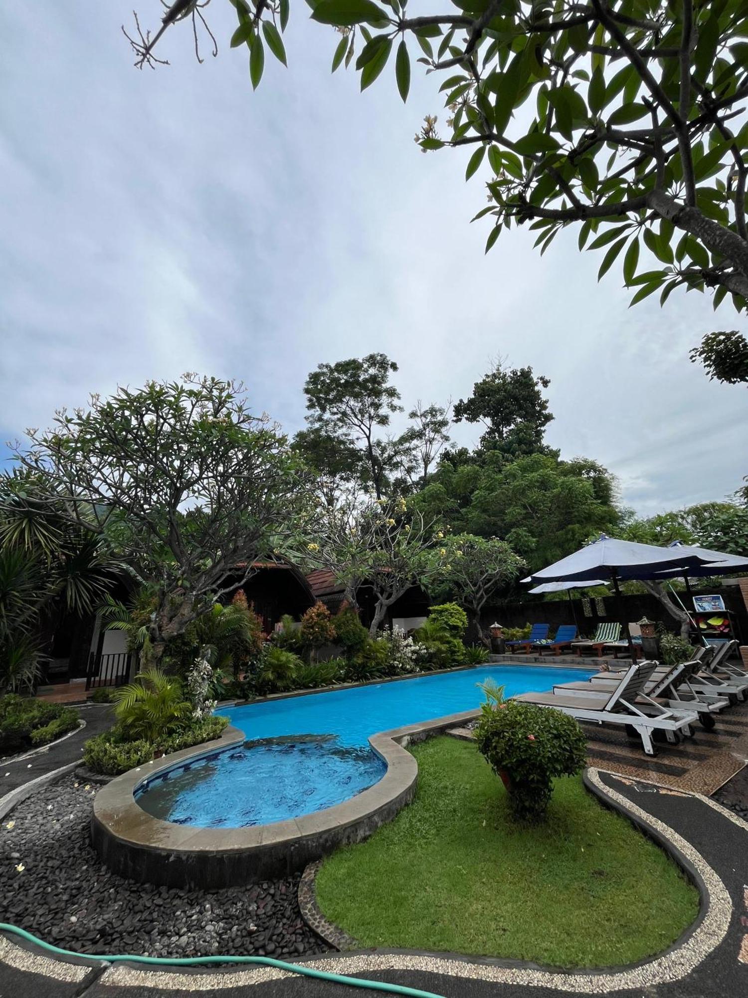 Ghamed Sari Otel Dış mekan fotoğraf