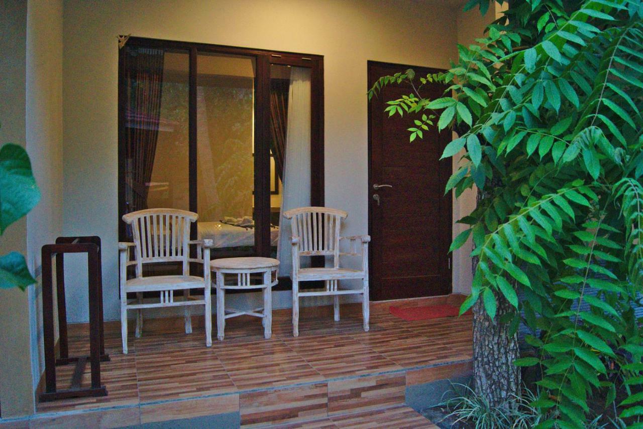 Ghamed Sari Otel Dış mekan fotoğraf