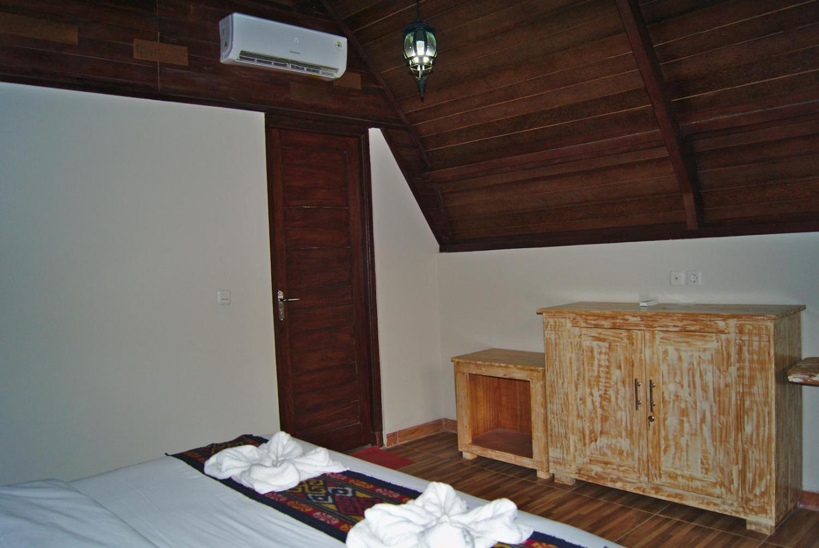 Ghamed Sari Otel Dış mekan fotoğraf