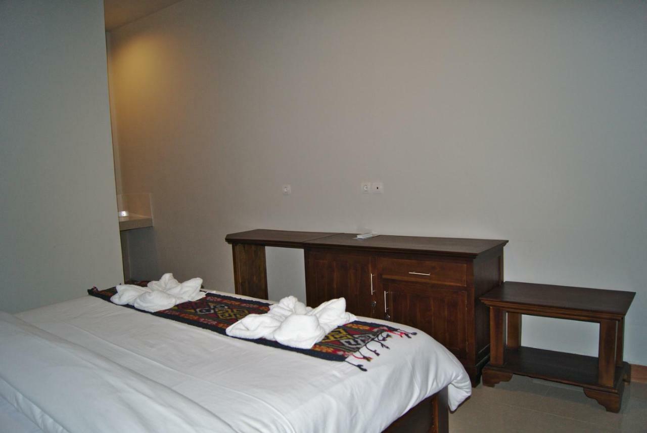 Ghamed Sari Otel Dış mekan fotoğraf