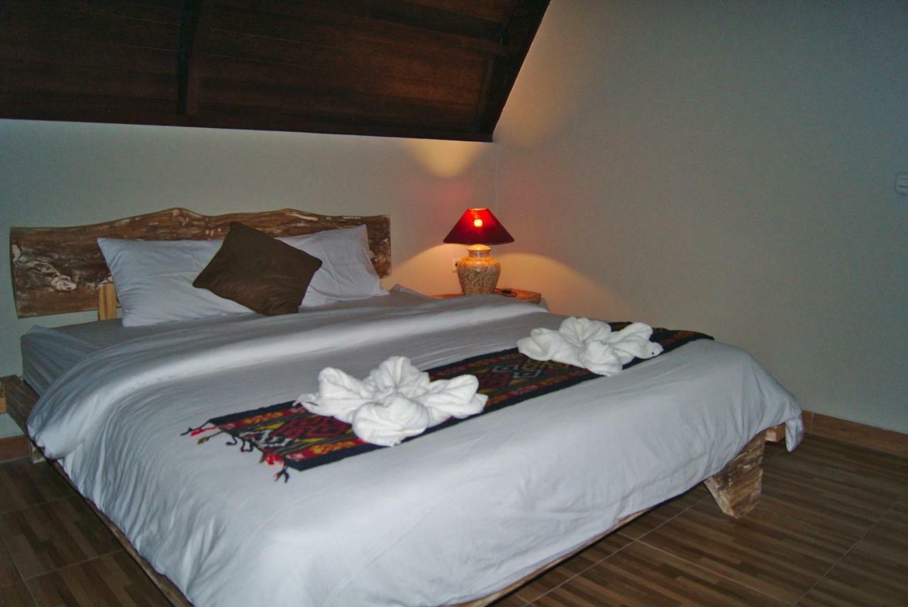 Ghamed Sari Otel Dış mekan fotoğraf